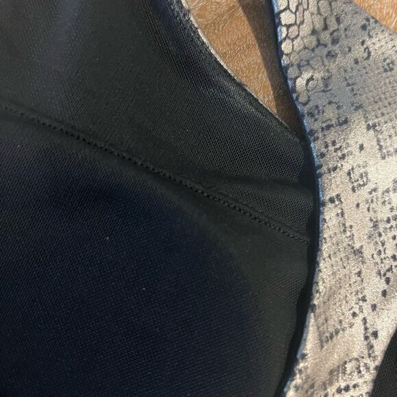 Bare Athletics Scottsdale sports bra size L NWT - Picture 8 of 9